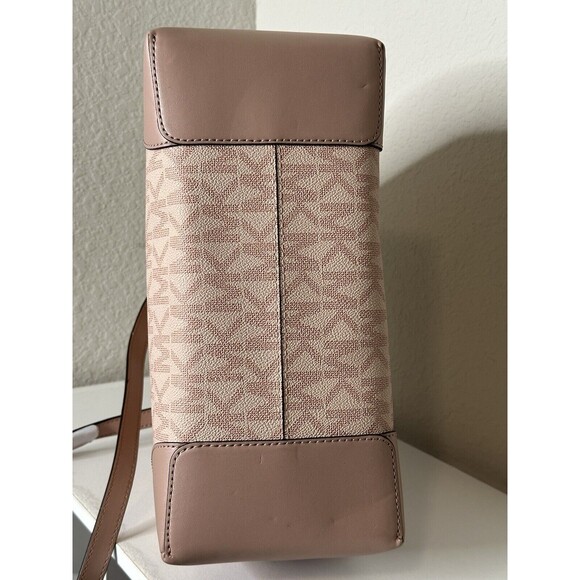Michael Kors Mercer Gallery Medium Center Zip MK Logo Tote Bag Brown/Pink - Picture 4 of 5